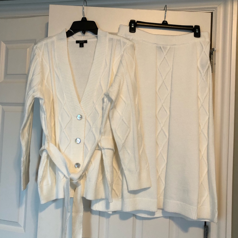Alfani white sweater skirt and matching sweater.